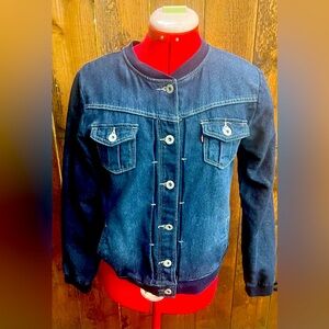Levi’s Denim Jean Jacket Junior Size XL Red Tag